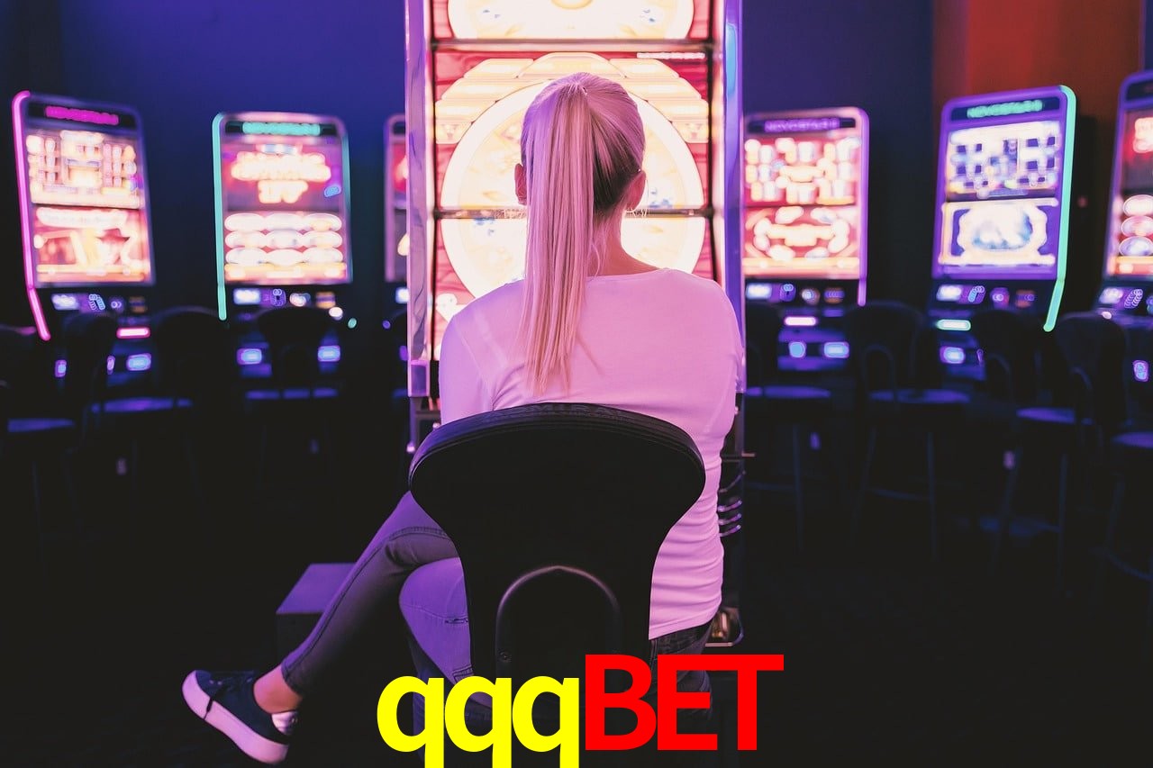 Bonus Features qqqbet
